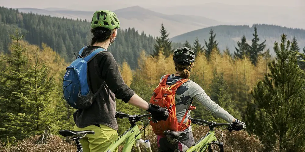 Cyclists at Glentress